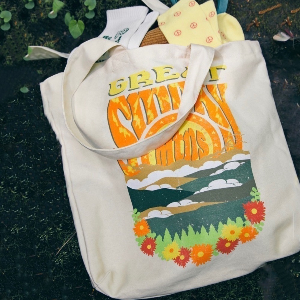 Urban Outfitters Great Smoky Mountains National Park Tote Bag Beige